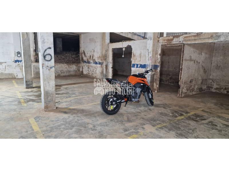Foto 60b67942-d0e4-45d5-9cb4-5eb3034c86e5. Alquiler parking coche en san vicente ferrer 9 alquiler de garaje en Catarroja Foto 60b67942-d0e4-45d5-9cb4-5eb3034c86e5. Alquiler parking coche en san vicente ferrer 9 alquiler de garaje en Catarroja