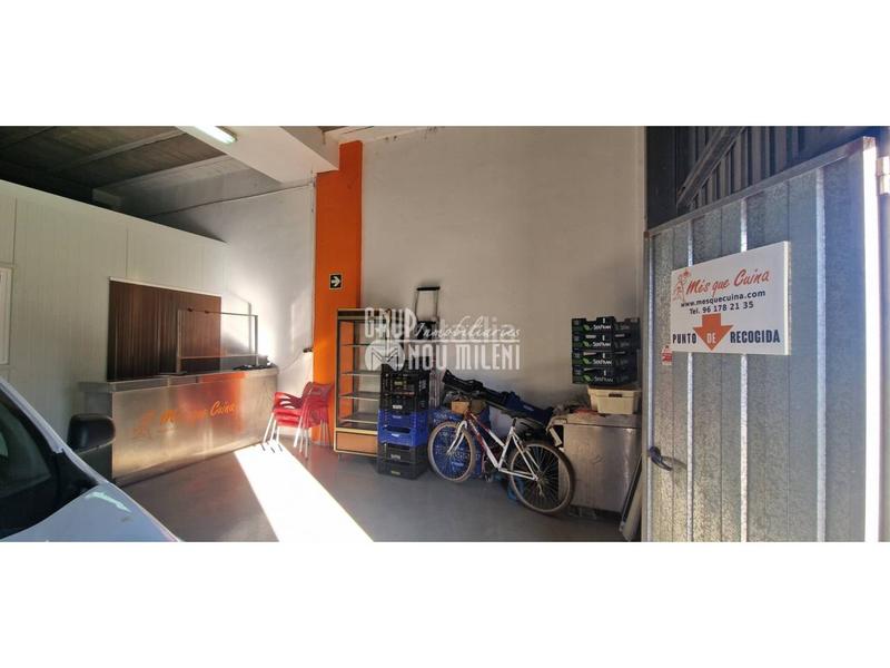 Foto 6e7c233b-20c0-4bdc-939f-43bf1d56e5bb. Pas-de-porte local commercial dans Almussafes Foto 6e7c233b-20c0-4bdc-939f-43bf1d56e5bb. Pas-de-porte local commercial dans Almussafes