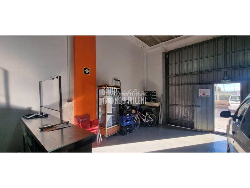 Foto 7aef4799-73db-43c9-92b7-aa005f157080. Pas-de-porte local commercial dans Almussafes Foto 7aef4799-73db-43c9-92b7-aa005f157080. Pas-de-porte local commercial dans Almussafes