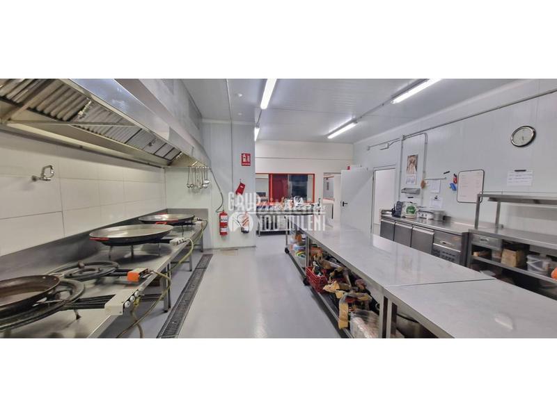 Foto fc8df39a-1f19-4ad3-93e6-d6277a74542e. Pas-de-porte local commercial dans Almussafes Foto fc8df39a-1f19-4ad3-93e6-d6277a74542e. Pas-de-porte local commercial dans Almussafes