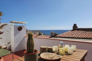Duplex in Llado, 16. Vista al mar Duplex in Llado, 16. Vista al mar