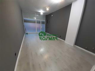 Location Local commercial à Centre. Local de alquiler enfrente del casino Location Local commercial à Centre. Local de alquiler enfrente del casino