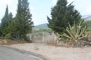 Chalet en Avinguda pratdip, 1. Chale independiente Chalet en Avinguda pratdip, 1. Chale independiente
