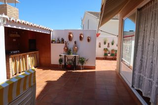 Chalet in Avenida corts valencianes, 34. Chalet en l´alcudia de crespins Chalet in Avenida corts valencianes, 34. Chalet en l´alcudia de crespins