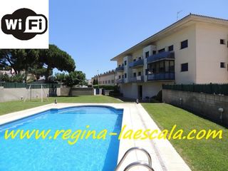 Alquiler de Temporada Apartamento en Carrer ponent, 63. Terraza y piscina comunitaria Alquiler de Temporada Apartamento en Carrer ponent, 63. Terraza y piscina comunitaria