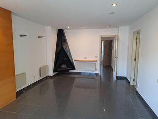 Dúplex a Calafell Platja. Duplex con parking incluido a 50 metros de la playa Dúplex a Calafell Platja. Duplex con parking incluido a 50 metros de la playa