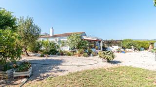 Chalet in Pego Chalet in Pego