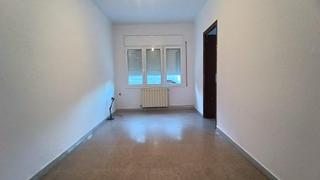 Planta baixa  Carrer de colom. Vivienda en planta baja con 3 habitaciones en martorelles Planta baixa  Carrer de colom. Vivienda en planta baja con 3 habitaciones en martorelles