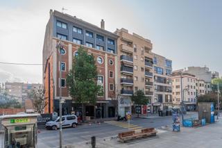 Etagenwohnung  Avenida de la llibertat. Amplio, bien ubicado y con alma el piso que estabas esperando Etagenwohnung  Avenida de la llibertat. Amplio, bien ubicado y con alma el piso que estabas esperando
