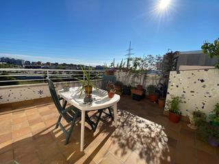 Edifici Mare de deu dels desemparats. Casa en venta en la avenida del vallès Edifici Mare de deu dels desemparats. Casa en venta en la avenida del vallès