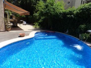 Casa bifamiliare Plaza ermita nova. Estupendo pareado con piscina Casa bifamiliare Plaza ermita nova. Estupendo pareado con piscina