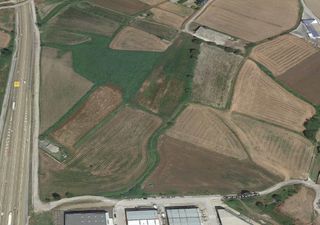 Solar industrial Carrer fusteria. Terreny industrial Solar industrial Carrer fusteria. Terreny industrial