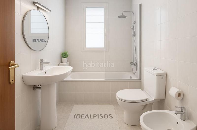 Foto e8e7fd0f-3a36-4121-9eb3-7b8fbb579f63. Pis a Carolinas Altas Alicante Foto e8e7fd0f-3a36-4121-9eb3-7b8fbb579f63. Pis a Carolinas Altas Alicante