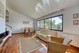 Àtic Julivia. Espacioso apartamento en calella park ii Àtic Julivia. Espacioso apartamento en calella park ii