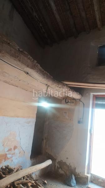 Foto 3619fedd-1ffb-4fcd-b3a1-ca8248af3aba. Casa  - almacén. diáfana. tejado nuevo de la casa. casa sin distribución de 40 m + 16 m de zona cubierta de piedra + patio de 10 en Alcublas Foto 3619fedd-1ffb-4fcd-b3a1-ca8248af3aba. Casa  - almacén. diáfana. tejado nuevo de la casa. casa sin distribución de 40 m + 16 m de zona cubierta de piedra + patio de 10 en Alcublas