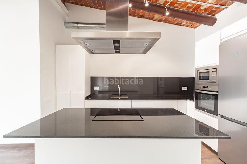 Foto b2eb7bce-99b8-45bf-801e-b74f2b8bd958. Lloguer àtic a Centre Sitges Foto b2eb7bce-99b8-45bf-801e-b74f2b8bd958. Lloguer àtic a Centre Sitges