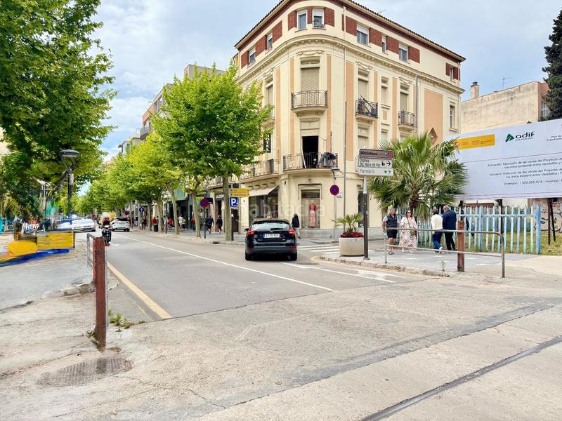 Foto 3b301f0a-32a3-4b4b-bfbb-94d4145ac241. Piso en venta, piso esquinero, cbarcelona, en Centre Salou Foto 3b301f0a-32a3-4b4b-bfbb-94d4145ac241. Piso en venta, piso esquinero, cbarcelona, en Centre Salou