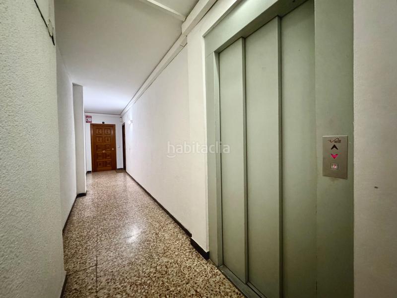 Foto b4fb14d3-9d75-4a6a-88a8-0adeea748dfd. Piso en venta, piso esquinero, cbarcelona, en Centre Salou Foto b4fb14d3-9d75-4a6a-88a8-0adeea748dfd. Piso en venta, piso esquinero, cbarcelona, en Centre Salou