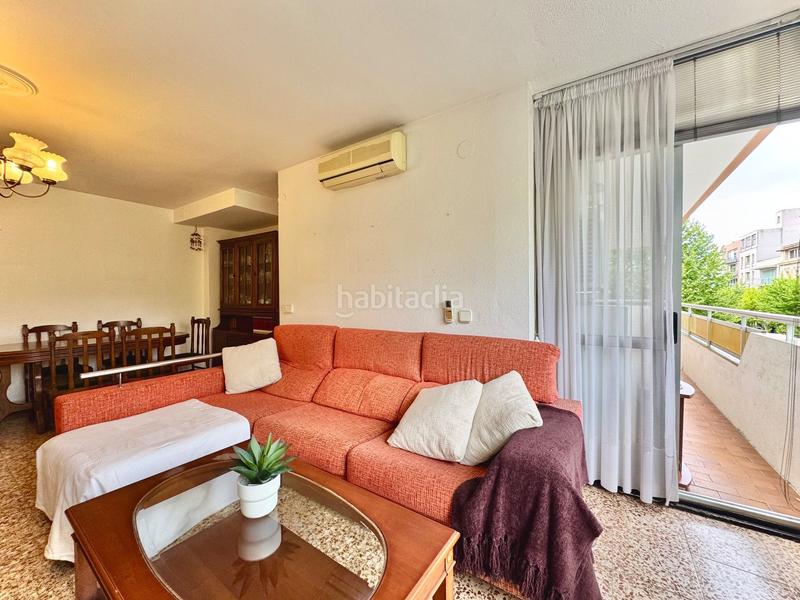 Foto ea55e312-796e-4496-b9cd-e1cb30d951aa. Piso en venta, piso esquinero, cbarcelona, en Centre Salou Foto ea55e312-796e-4496-b9cd-e1cb30d951aa. Piso en venta, piso esquinero, cbarcelona, en Centre Salou