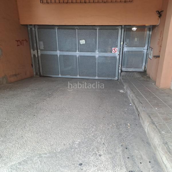 Foto 1aa8a128-8a75-4f46-a14d-d59352da4403. Parking voiture dans Camp D´en Serralta Palma de Mallorca Foto 1aa8a128-8a75-4f46-a14d-d59352da4403. Parking voiture dans Camp D´en Serralta Palma de Mallorca