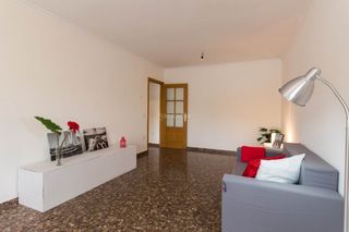 Appartement à Núcleo Urbano. Fantástico inmueble acogedor y luminoso en la pobla de vallbona Appartement à Núcleo Urbano. Fantástico inmueble acogedor y luminoso en la pobla de vallbona