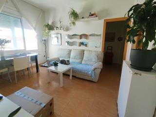 Appartement à Creu de Barberà. Ideal parejas. piso muy luminosos todo exterior. Appartement à Creu de Barberà. Ideal parejas. piso muy luminosos todo exterior.