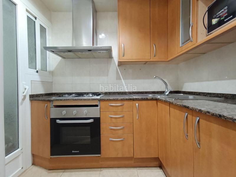 Foto f02ea242-4793-4ae8-b3d4-c7193ff51398. Pis a Centre Badalona Foto f02ea242-4793-4ae8-b3d4-c7193ff51398. Pis a Centre Badalona