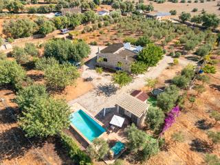 Masia a Llucmajor Interior. Finca rústica en llucmajor con piscina Masia a Llucmajor Interior. Finca rústica en llucmajor con piscina