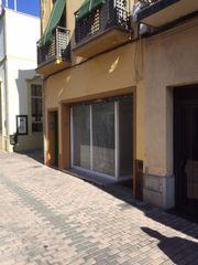 Lloguer Local Comercial en Carrer sant antoni, 56. Molt cèntric al casc antic Lloguer Local Comercial en Carrer sant antoni, 56. Molt cèntric al casc antic