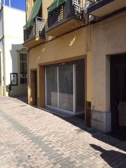 Geschäftsraum in Carrer sant antoni, 56. Molt cèntric al casc antic Geschäftsraum in Carrer sant antoni, 56. Molt cèntric al casc antic
