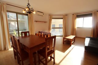 Piso en Carrer migjorn, del, 29. Alquiler piso en cala bona Piso en Carrer migjorn, del, 29. Alquiler piso en cala bona