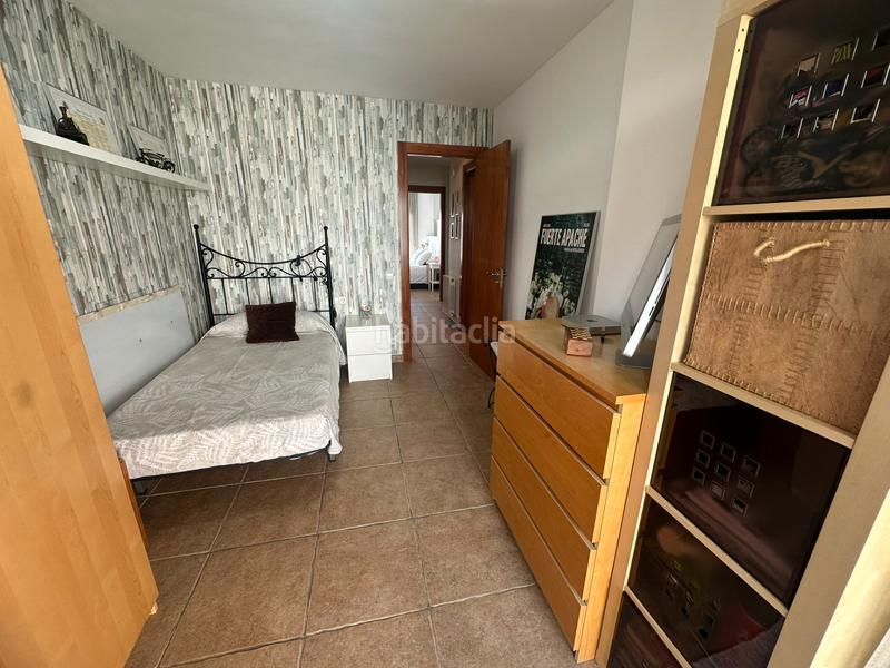 Foto 2d13f960-4d12-4f41-bc41-1cfd0a08a272. Maison jumelée avec cheminée chauffage parking dans Santa Coloma de Gramenet Foto 2d13f960-4d12-4f41-bc41-1cfd0a08a272. Maison jumelée avec cheminée chauffage parking dans Santa Coloma de Gramenet