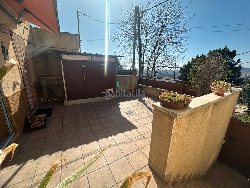 Foto 54b599e4-79b7-418f-80d3-282cea158a43. Maison jumelée avec cheminée chauffage parking dans Santa Coloma de Gramenet Foto 54b599e4-79b7-418f-80d3-282cea158a43. Maison jumelée avec cheminée chauffage parking dans Santa Coloma de Gramenet