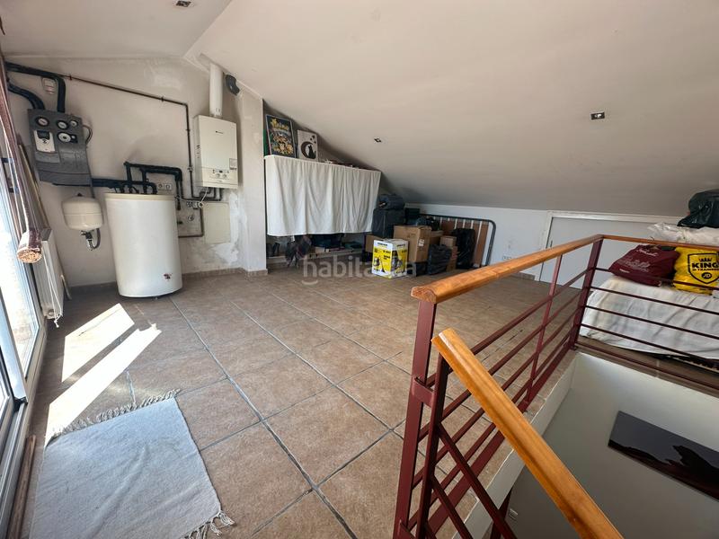 Foto 56a59c41-e5fa-4bee-9274-1b5d599554c7. Maison jumelée avec cheminée chauffage parking dans Santa Coloma de Gramenet Foto 56a59c41-e5fa-4bee-9274-1b5d599554c7. Maison jumelée avec cheminée chauffage parking dans Santa Coloma de Gramenet