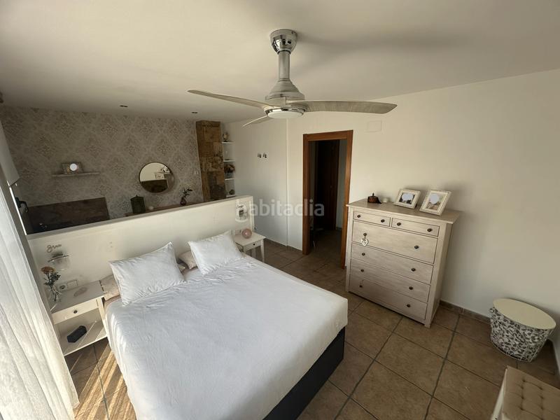 Foto 5d6433e1-7751-40f4-bec9-723afd7051b7. Maison jumelée avec cheminée chauffage parking dans Santa Coloma de Gramenet Foto 5d6433e1-7751-40f4-bec9-723afd7051b7. Maison jumelée avec cheminée chauffage parking dans Santa Coloma de Gramenet