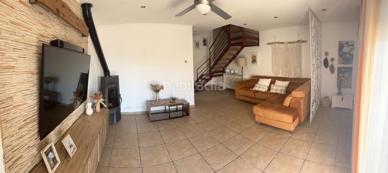 Foto 63e3b920-adbb-4ec5-822c-633438a137e2. Maison jumelée avec cheminée chauffage parking dans Santa Coloma de Gramenet Foto 63e3b920-adbb-4ec5-822c-633438a137e2. Maison jumelée avec cheminée chauffage parking dans Santa Coloma de Gramenet