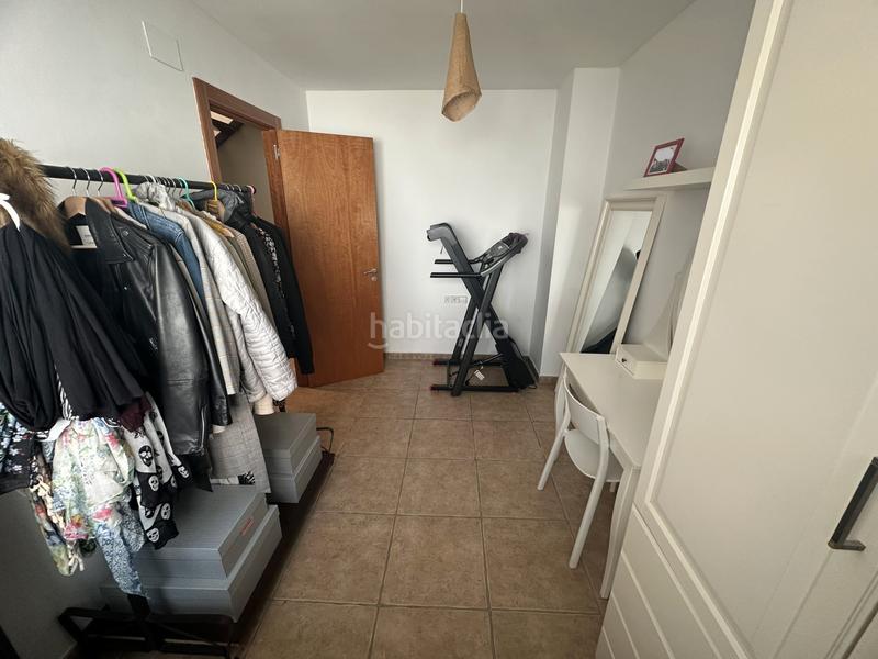 Foto 8281c5ba-ac1a-4168-9c8f-09cec3afd6fc. Maison jumelée avec cheminée chauffage parking dans Santa Coloma de Gramenet Foto 8281c5ba-ac1a-4168-9c8f-09cec3afd6fc. Maison jumelée avec cheminée chauffage parking dans Santa Coloma de Gramenet