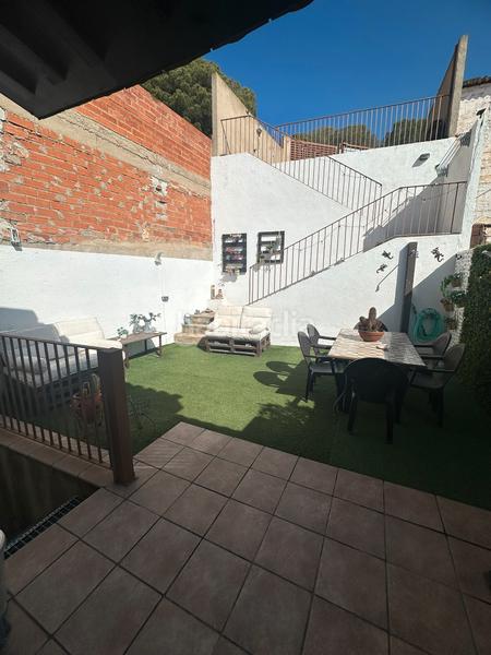 Foto ab699b51-799d-49b3-9bbc-a98faa1d22a4. Maison jumelée avec cheminée chauffage parking dans Santa Coloma de Gramenet Foto ab699b51-799d-49b3-9bbc-a98faa1d22a4. Maison jumelée avec cheminée chauffage parking dans Santa Coloma de Gramenet