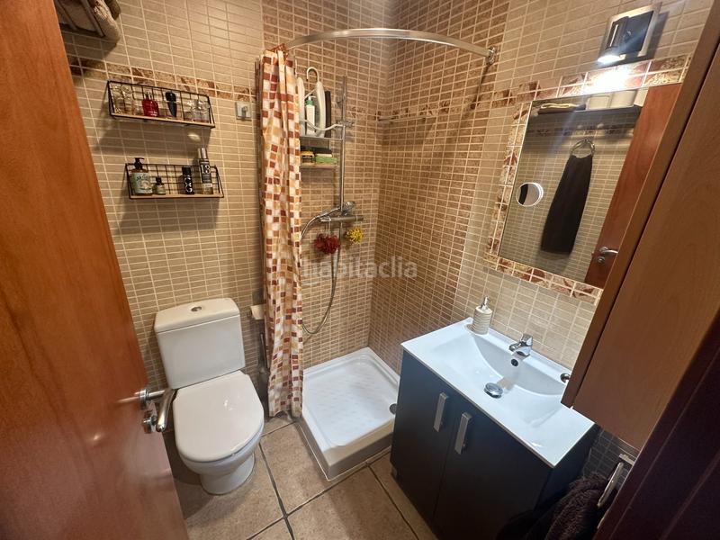 Foto e1fb2294-cc9e-4975-a23d-01b1e6ad955a. Maison jumelée avec cheminée chauffage parking dans Santa Coloma de Gramenet Foto e1fb2294-cc9e-4975-a23d-01b1e6ad955a. Maison jumelée avec cheminée chauffage parking dans Santa Coloma de Gramenet