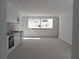 Location Appartement  Marius verdaguer,. Primer piso de 3 dormitorios a escasos metros andando del casco Location Appartement  Marius verdaguer,. Primer piso de 3 dormitorios a escasos metros andando del casco