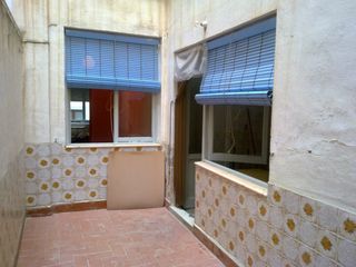 Erdgeschoss Calle victor pradera. Dos patios Erdgeschoss Calle victor pradera. Dos patios