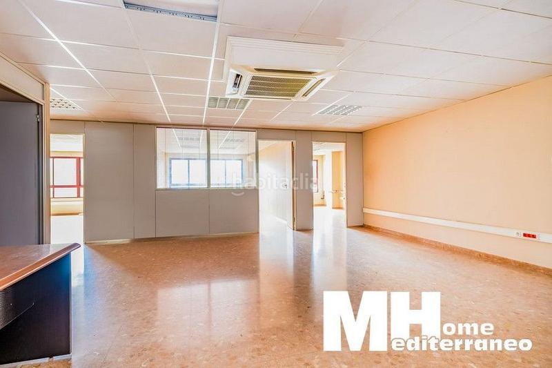 Foto 5c268170-3905-4344-bd77-5cca1411d435. Büro in escultor fuster 8 in Piscinas Villarreal / Vila - real Foto 5c268170-3905-4344-bd77-5cca1411d435. Büro in escultor fuster 8 in Piscinas Villarreal / Vila - real
