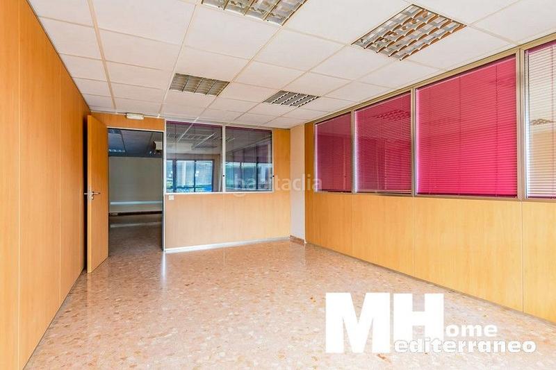 Foto 6756db78-d36a-4fab-b56b-4bfdb44b96fc. Büro in escultor fuster 8 in Piscinas Villarreal / Vila - real Foto 6756db78-d36a-4fab-b56b-4bfdb44b96fc. Büro in escultor fuster 8 in Piscinas Villarreal / Vila - real