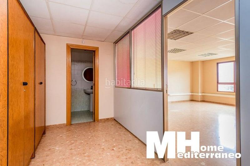 Foto d9fed585-9755-4a8a-9a81-1fb076ed3ade. Büro in escultor fuster 8 in Piscinas Villarreal / Vila - real Foto d9fed585-9755-4a8a-9a81-1fb076ed3ade. Büro in escultor fuster 8 in Piscinas Villarreal / Vila - real