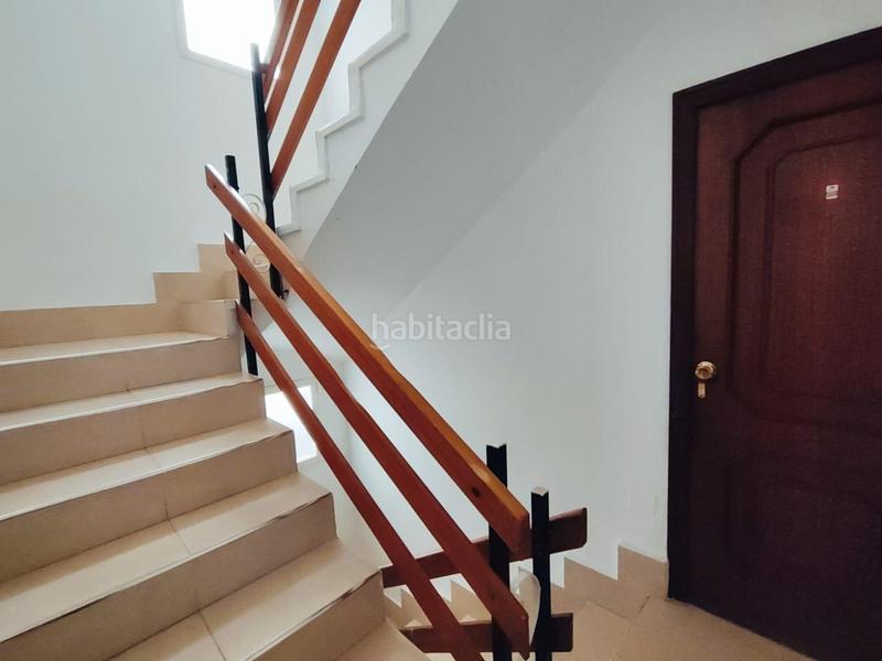 Foto 85c79372-dbbc-4b48-ab1c-85949e591898. Edifici a Pueblo Guardamar del Segura Foto 85c79372-dbbc-4b48-ab1c-85949e591898. Edifici a Pueblo Guardamar del Segura