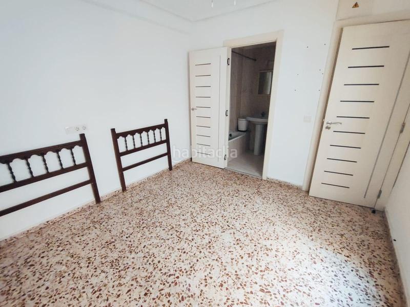 Foto ae4d17ce-df6e-40de-ba5d-071eea509550. Edifici a Pueblo Guardamar del Segura Foto ae4d17ce-df6e-40de-ba5d-071eea509550. Edifici a Pueblo Guardamar del Segura