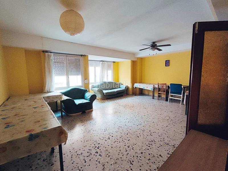 Foto f6a3aa61-4dbd-4ac8-8825-cb83a8721f5c. Edifici a Pueblo Guardamar del Segura Foto f6a3aa61-4dbd-4ac8-8825-cb83a8721f5c. Edifici a Pueblo Guardamar del Segura