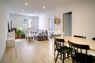 Appartement à La Torrassa. Encantador piso reformado en calle holanda, la torrassa  lhospit Appartement à La Torrassa. Encantador piso reformado en calle holanda, la torrassa  lhospit