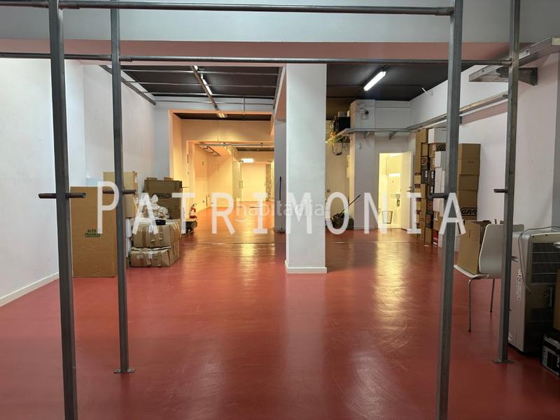 Foto 90388d49-64cc-4ec7-9e74-c18e9b79b548. Alquiler local comercial local sicilia gran fachada forma de u en Barcelona Foto 90388d49-64cc-4ec7-9e74-c18e9b79b548. Alquiler local comercial local sicilia gran fachada forma de u en Barcelona