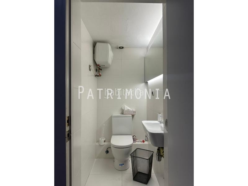 Foto 981a3daf-e616-4d2f-9f6c-c8ae2d53ed29. Alquiler local comercial local sicilia gran fachada forma de u en Barcelona Foto 981a3daf-e616-4d2f-9f6c-c8ae2d53ed29. Alquiler local comercial local sicilia gran fachada forma de u en Barcelona